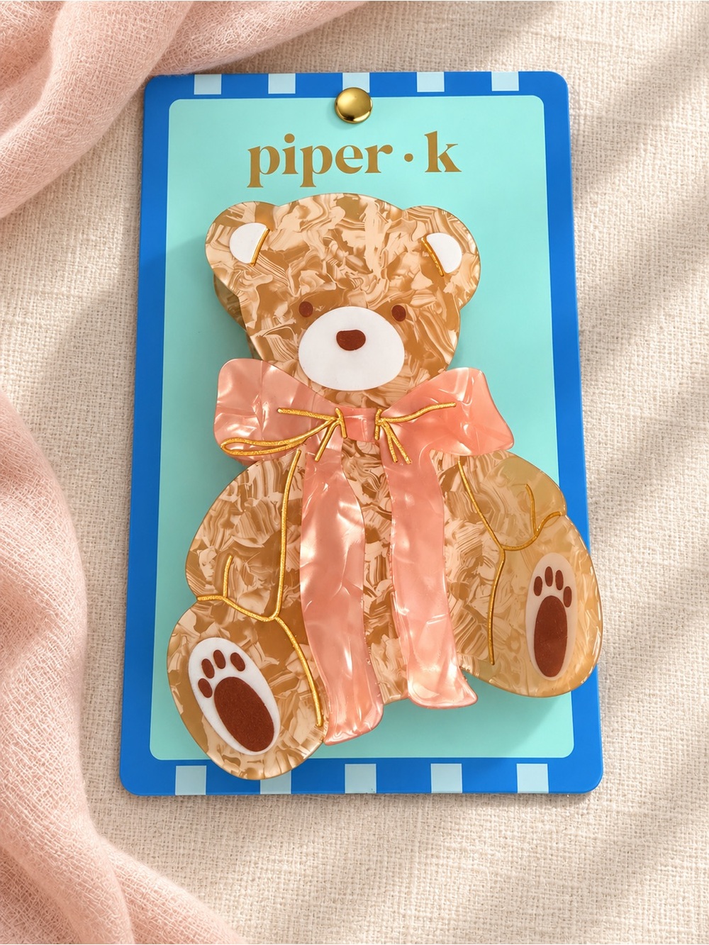 Piper·k Marbled Tan Bear Hair Clip with Peach Bow